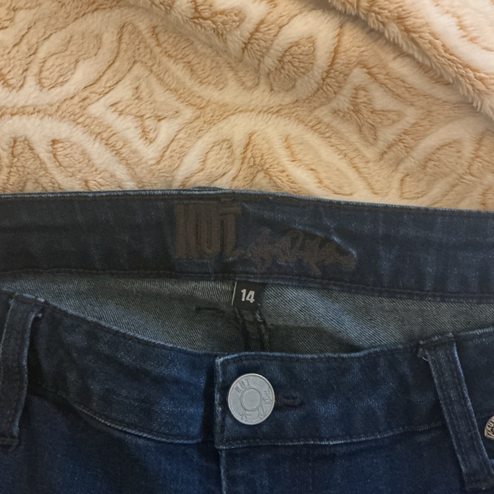 Kut from the Kloth Dark Wash Straight Leg Jeans – Women’s Size 14 - Picture 3 of 5